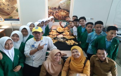 Mengenal Kompetensi Keahlian di SMK PP Negeri Padang : 5. Agribisnis Pengolahan Hasil Pertanian